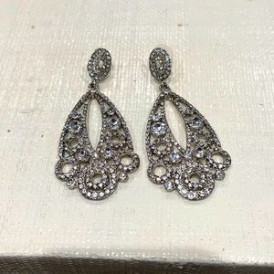 Beautiful fashion rhinestone earrings